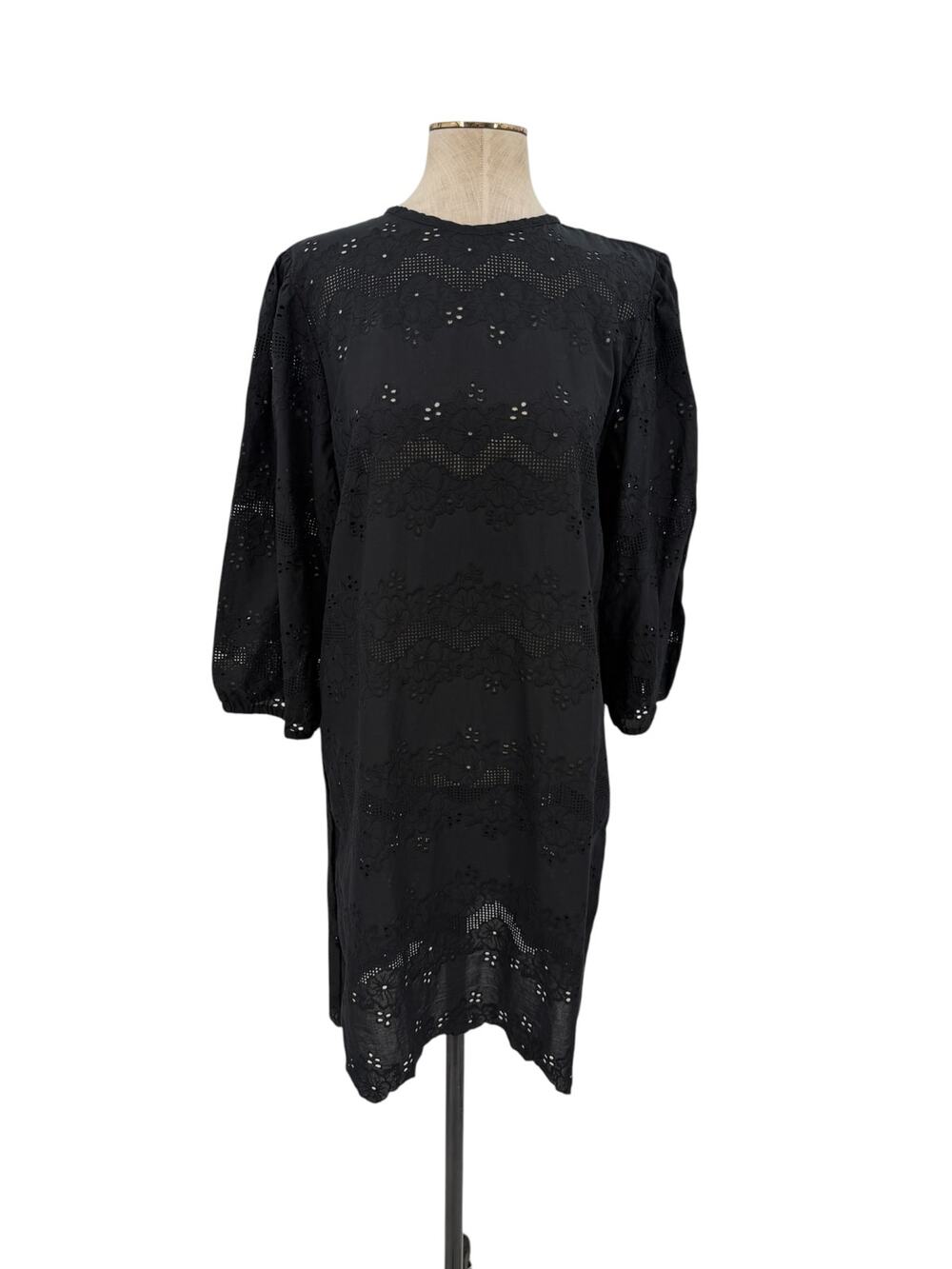 Natalie Martin Black Eyelet Embroidered Sheer Cotton Shift Dress Size Large